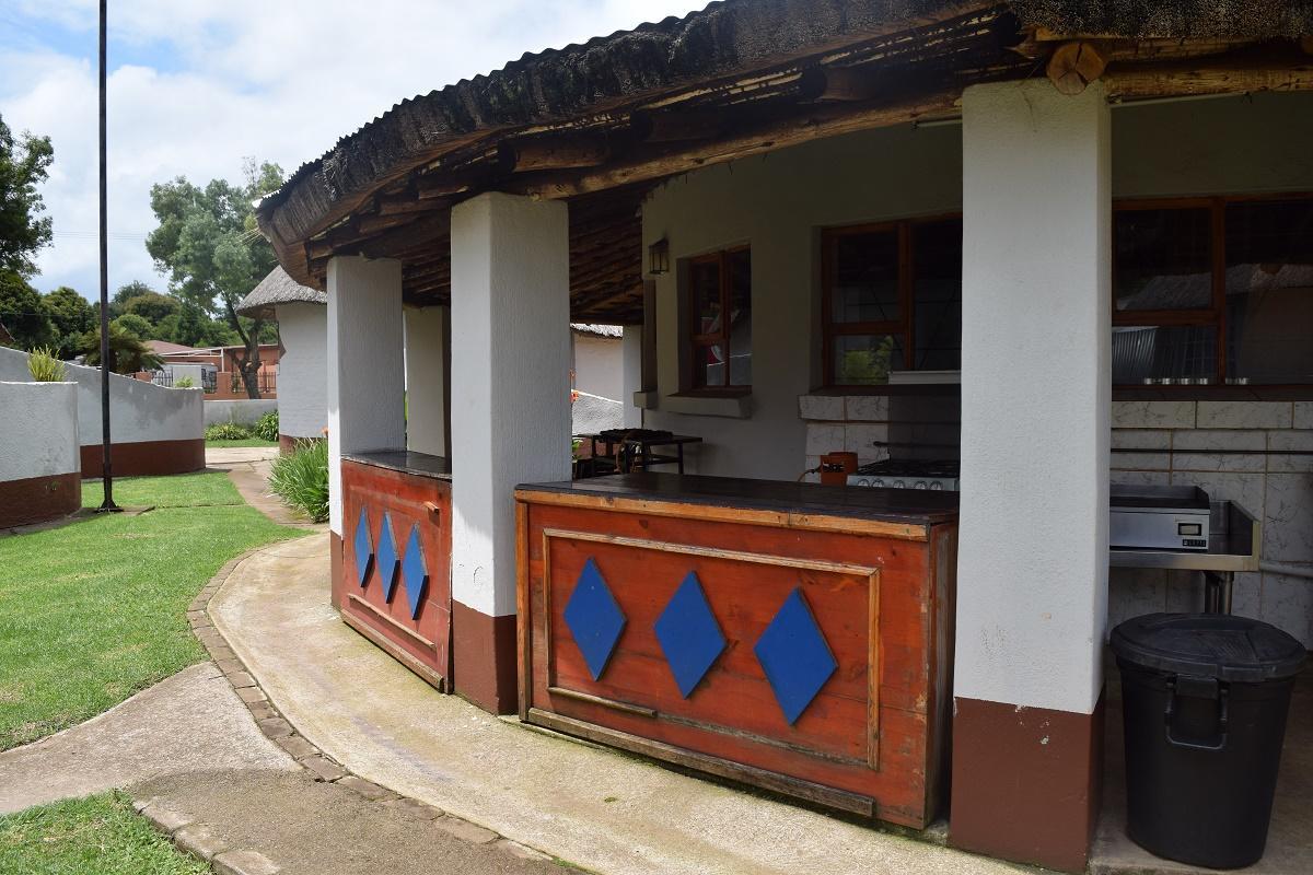 Sheri'S Lodge & Backpackers 格拉斯科普 外观 照片