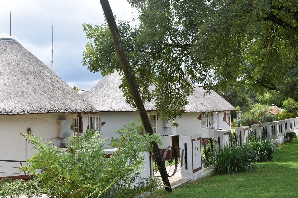 Sheri'S Lodge & Backpackers 格拉斯科普 外观 照片